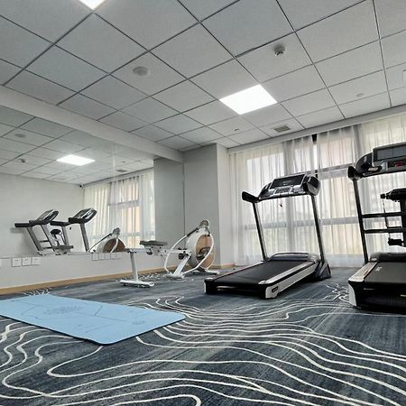 Holiday Inn Express Qingdao City Center By Ihg Buitenkant foto