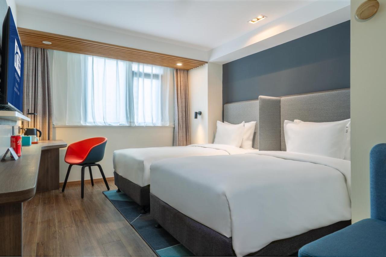 Holiday Inn Express Qingdao City Center By Ihg Buitenkant foto