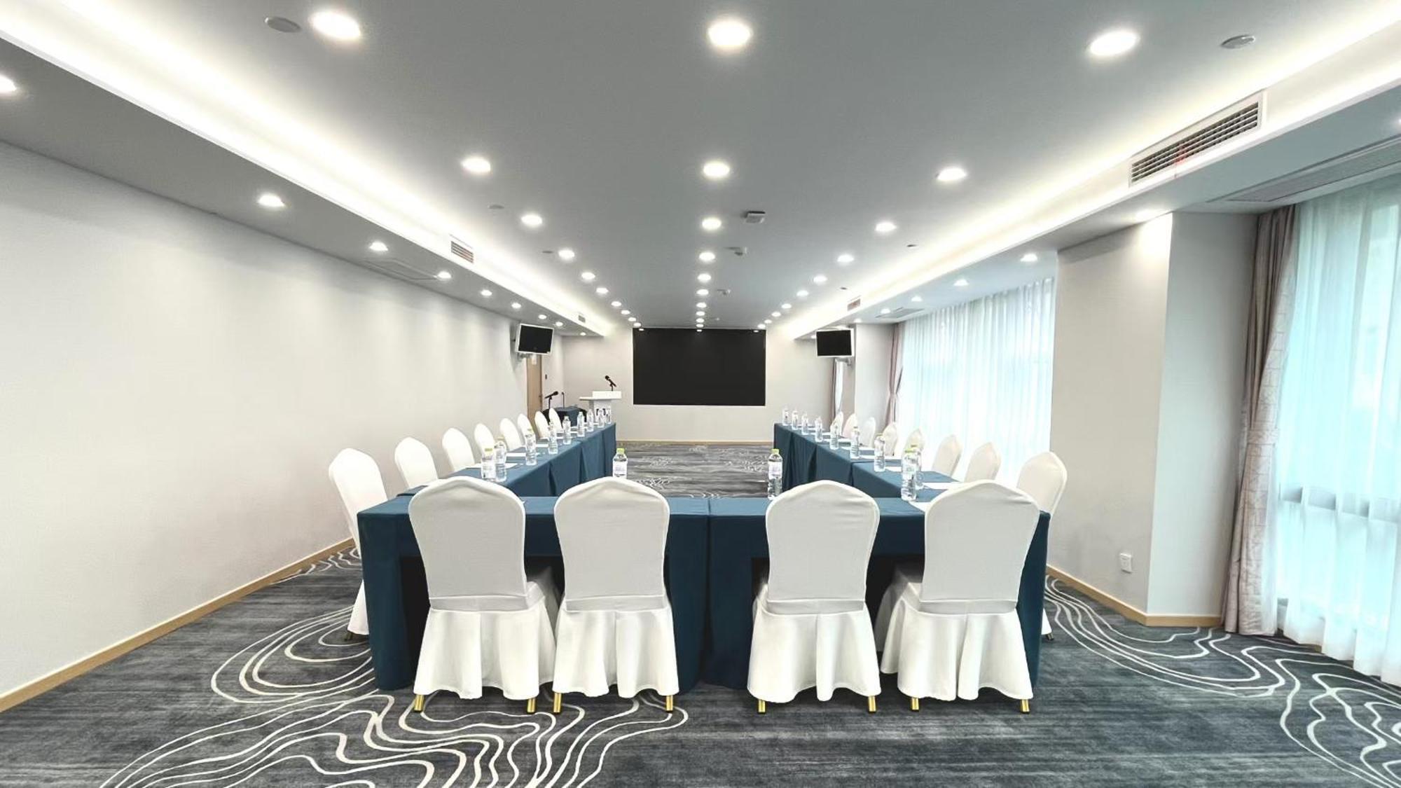 Holiday Inn Express Qingdao City Center By Ihg Buitenkant foto